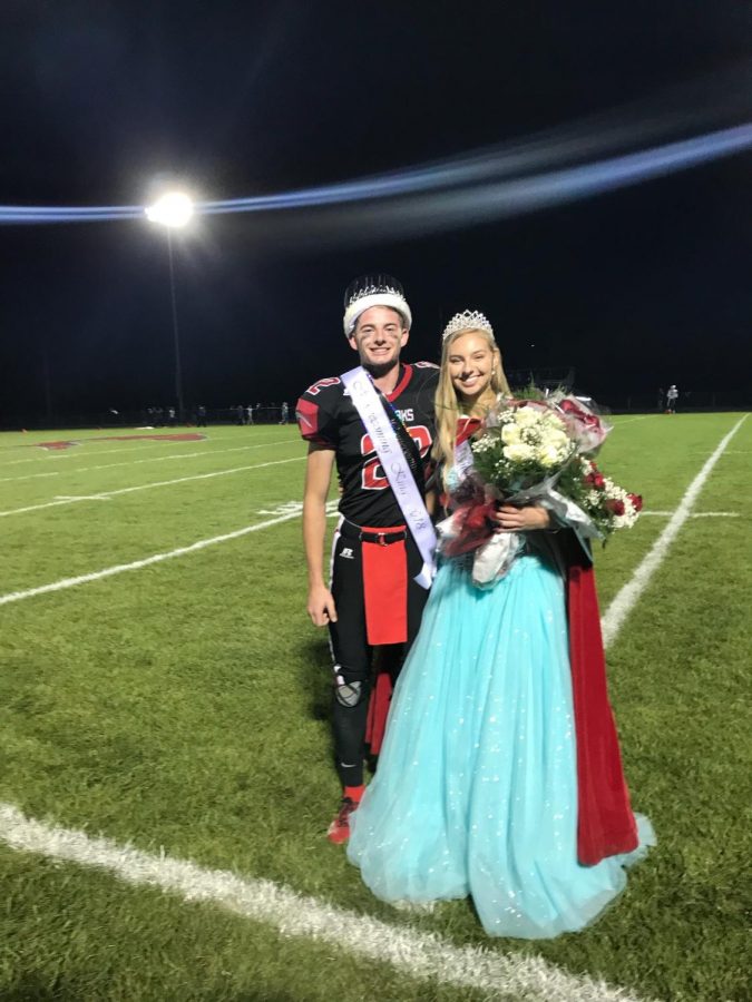 Cam Mizer and Allison Taipalus were crowned as this year's Homecoming King and Queen. Congratulations to both of these amazing students!