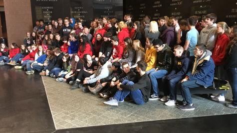 SLHS students at Holocaust museum