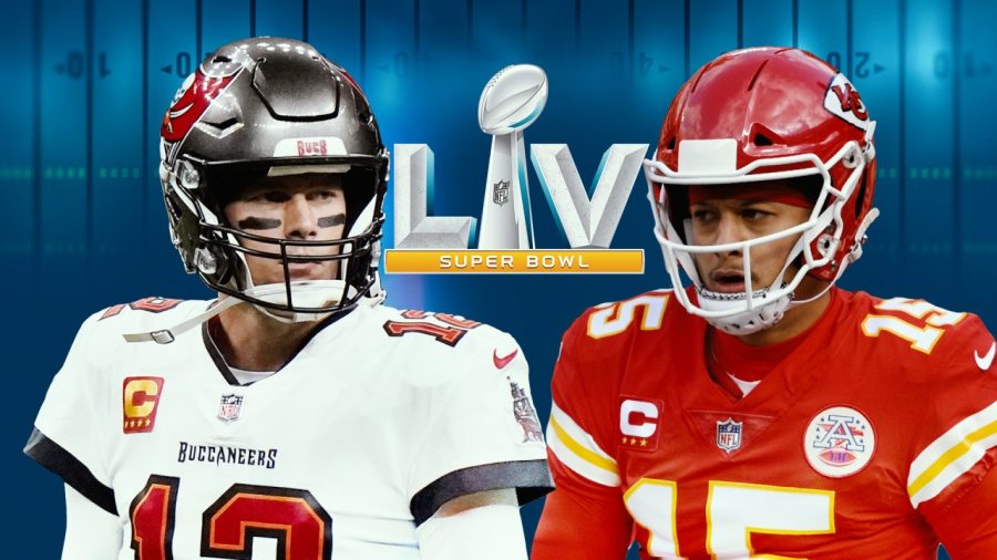Tom Brady (left) and Patrick Mahomes (right) will face off in the Super Bowl.