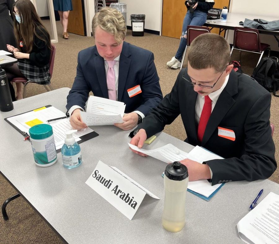 This picture captures Aaron Bowerman and Curtis Brashaw preparing for their competition to defend their case for  Saudi Arabia. 