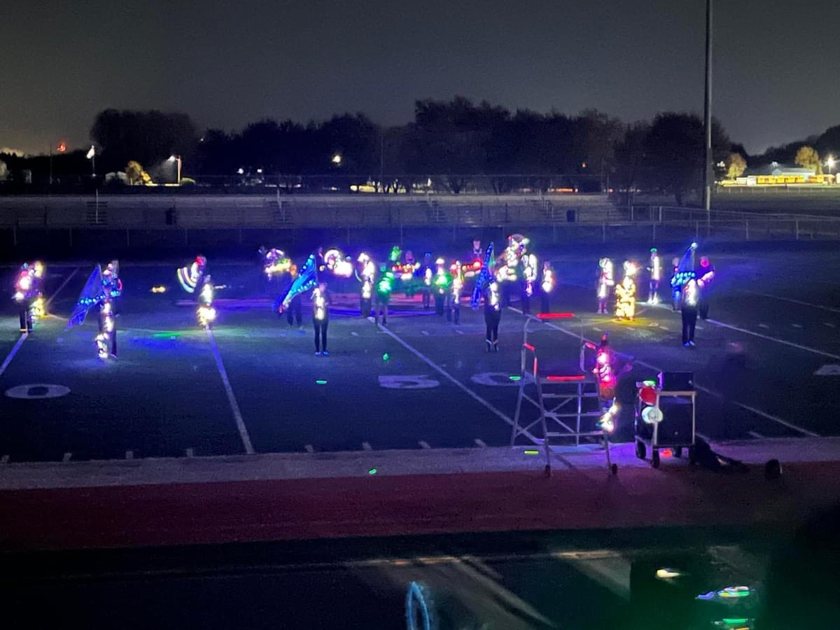 All the band members lit up for their performance!