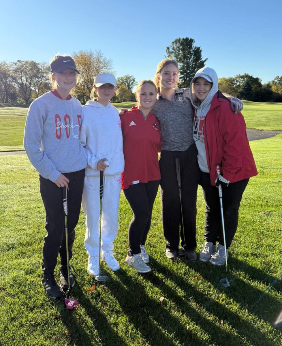 The Sharks Girls Compete in Regionals!
